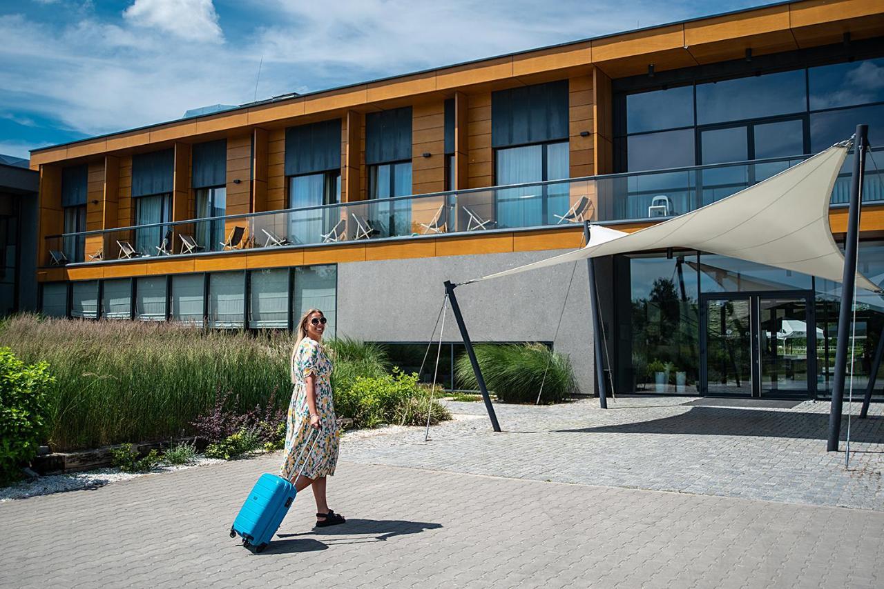 Hotel Bonifacio Spa&Sport Resort Sochocin Luaran gambar